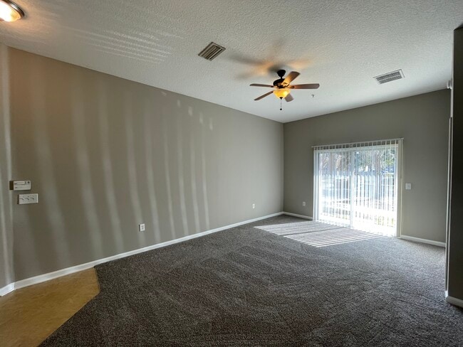 Photo - 6081 Maggies Cir Unidad 105