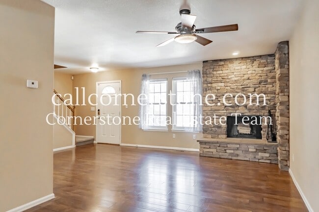 Photo - 2081 Sussex Ln