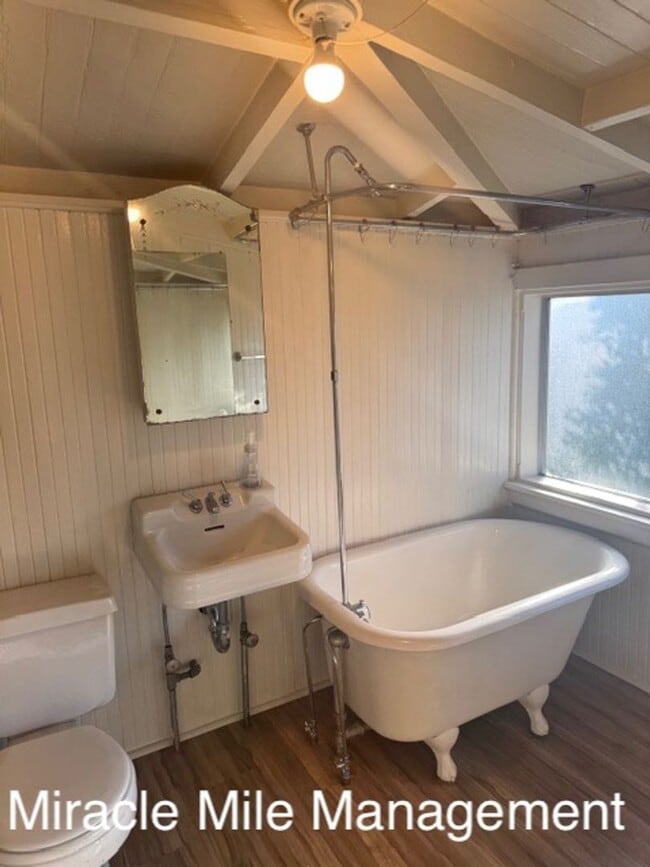 Photo - library Unidad UPPER