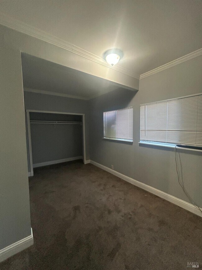 Photo - 900 Virginia St