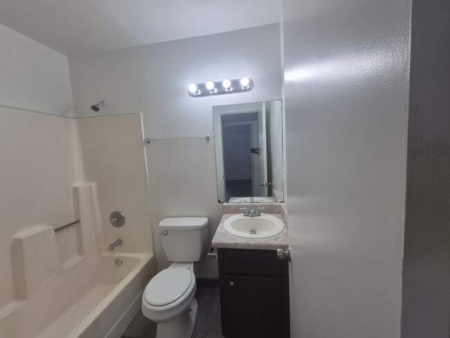 Photo - Pacifica Manor