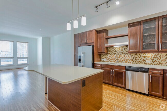 1BR,1BA - 792 - A2C - Kitchen - Uptown Trail