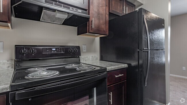 2BR,1.5BA,875SF