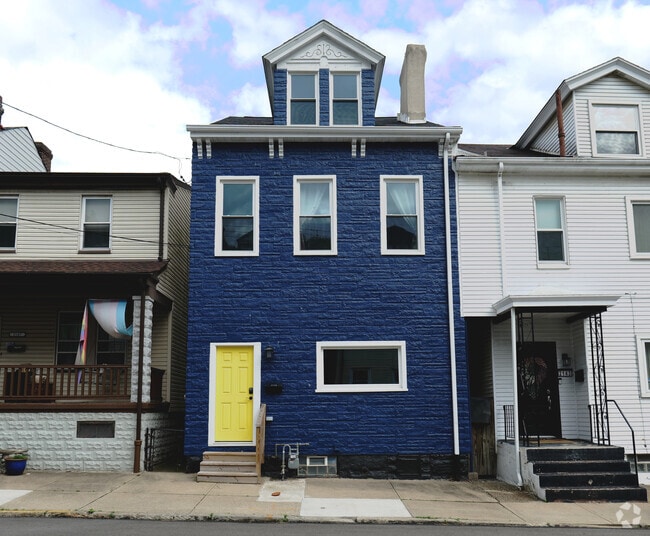 Building Photo - 2145 Lowrie St Rental