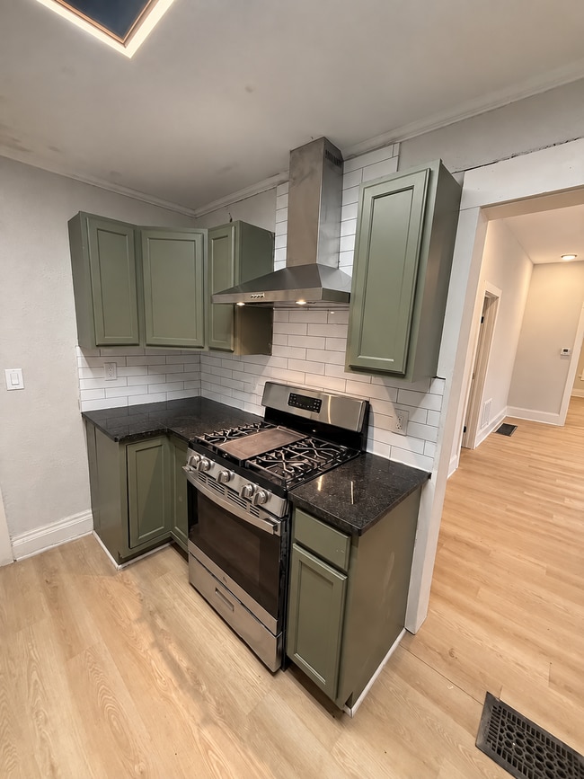 Photo - 3606 Highland Ave