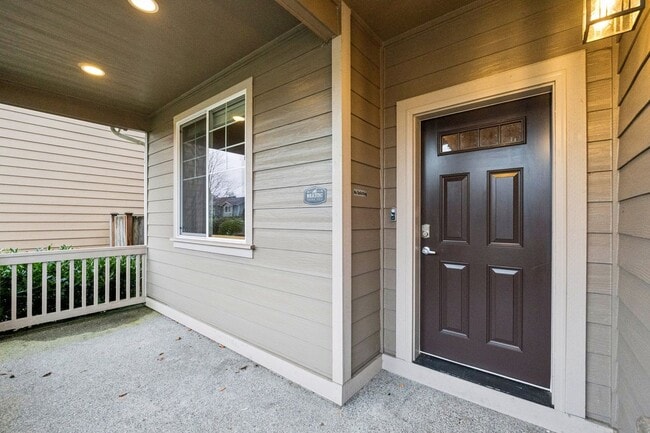 Photo - Well maintained 4-Bedroom 2.5 bath Graham home w/ Multiple Living Areas