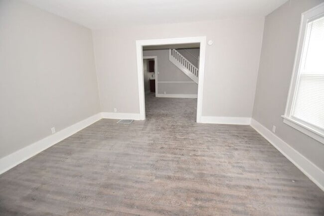 2 bedroom Mishawaka Duplex
