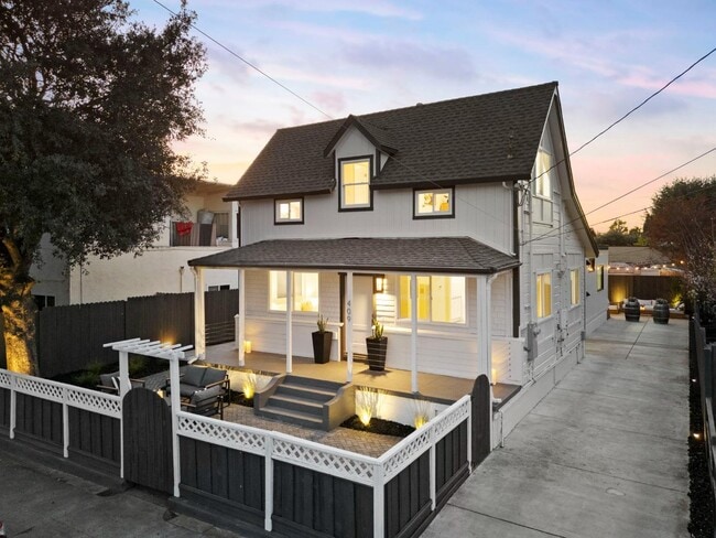 Building Photo - 409 Tilton Ave