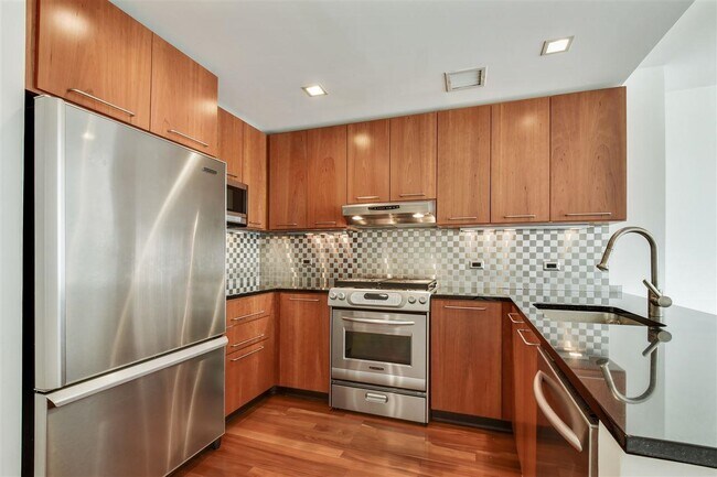 Photo - 25 Hudson St Unit 412