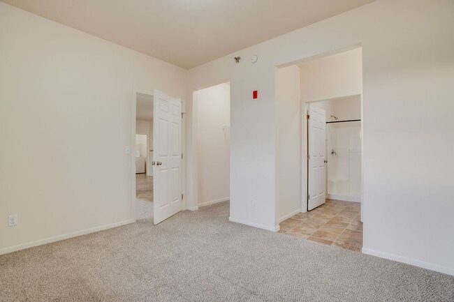 Shadow Ridge Apartments