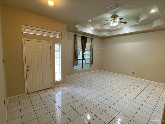 Photo - 17 Truman St