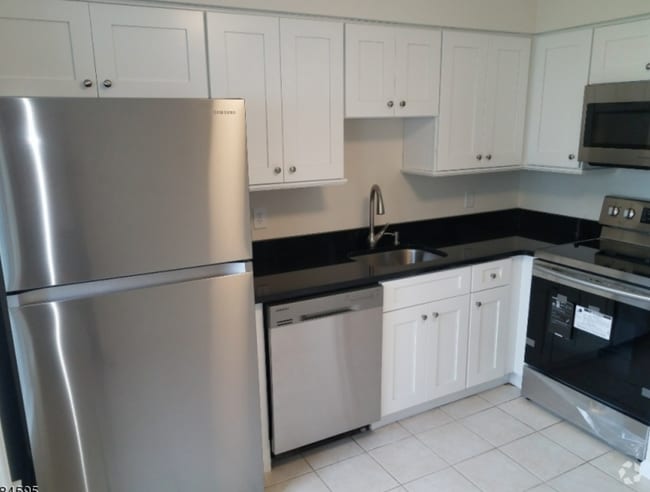 Building Photo - 73 Smithfield Ct Rental