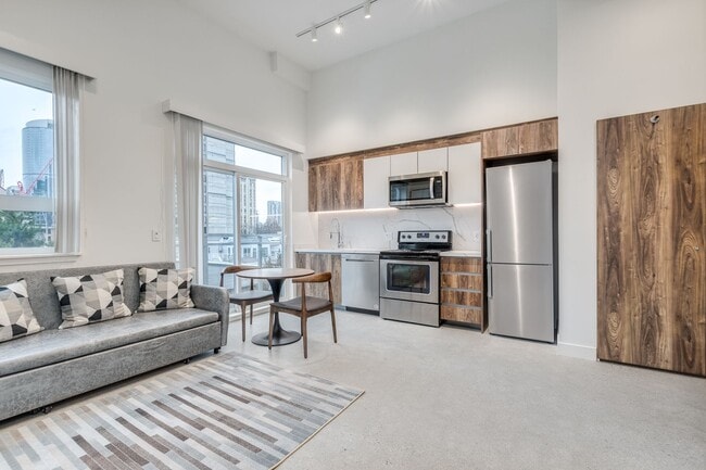 Photo - 1170 Barclay St Unit 402