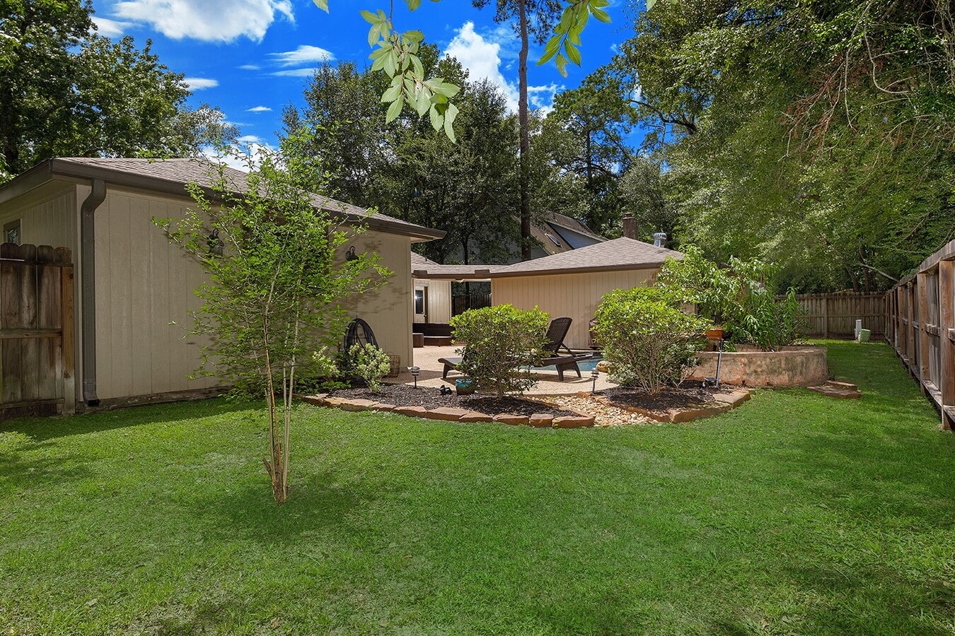 Photo - 4 Postvine Ct