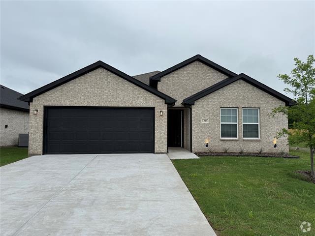 Building Photo - 1305 Brad Kellar Dr Rental