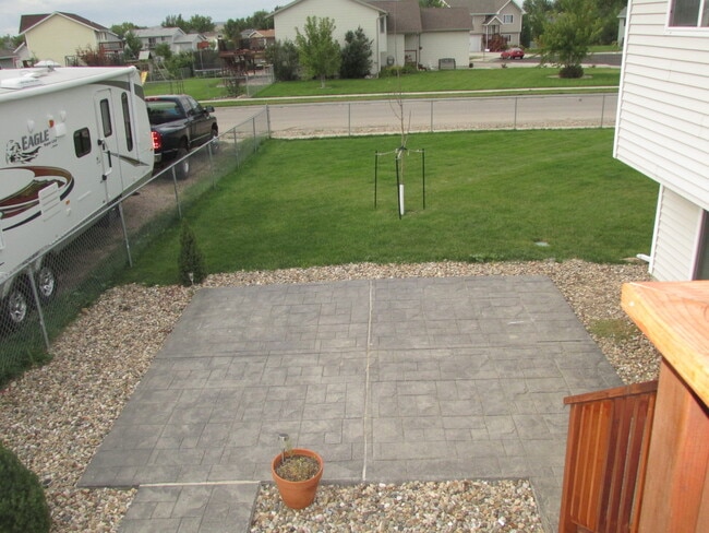 Photo - 4 BEDROOM | 2 BATH | DOUBLE CAR GARAGE | R...