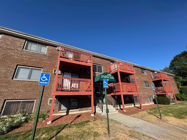 Building Photo - 95 Powers St Unit 01