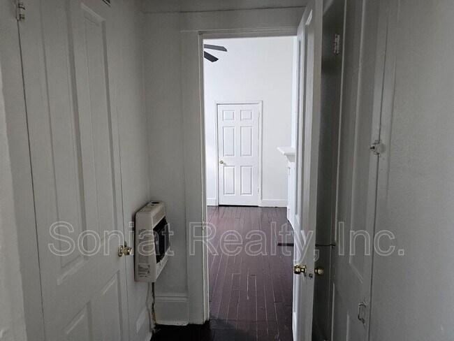 Photo - 3612 Palmyra St