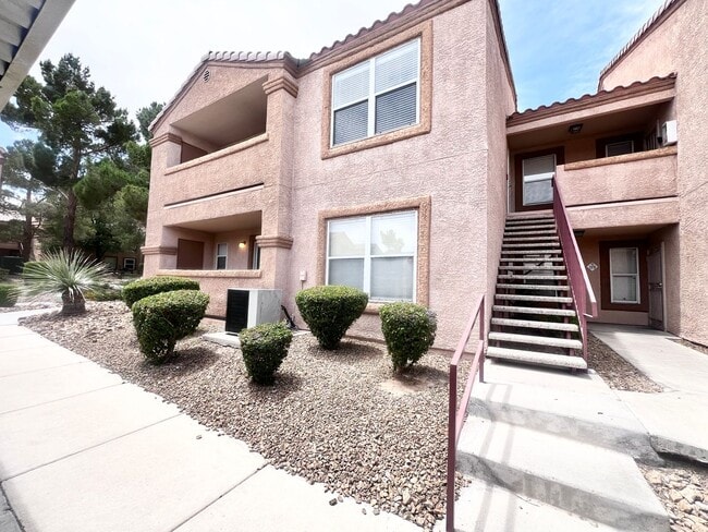 Photo - 1150 N Buffalo Dr