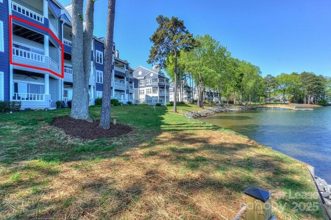 Photo - 368 Northwest Dr