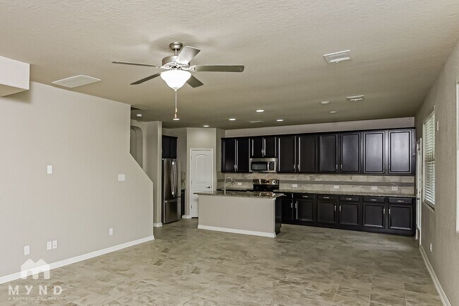 Photo - 11335 Decidedly