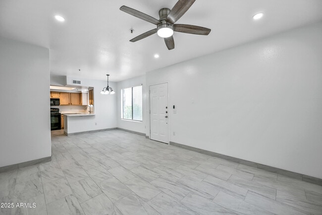 Photo - 4925 E Desert Cove Ave Unit 149