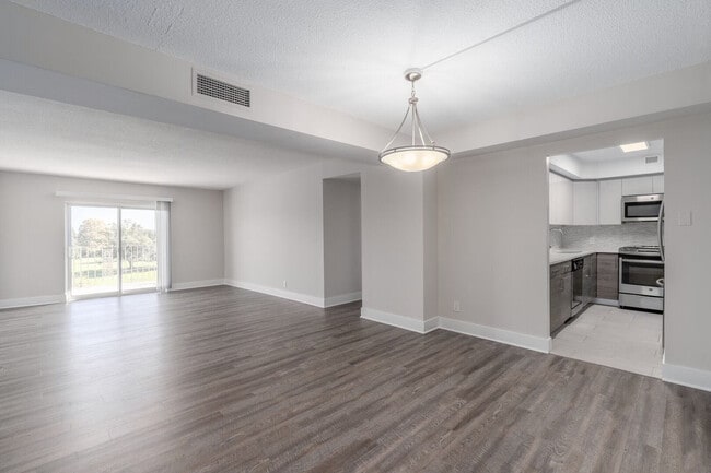 The Plaza Apartments