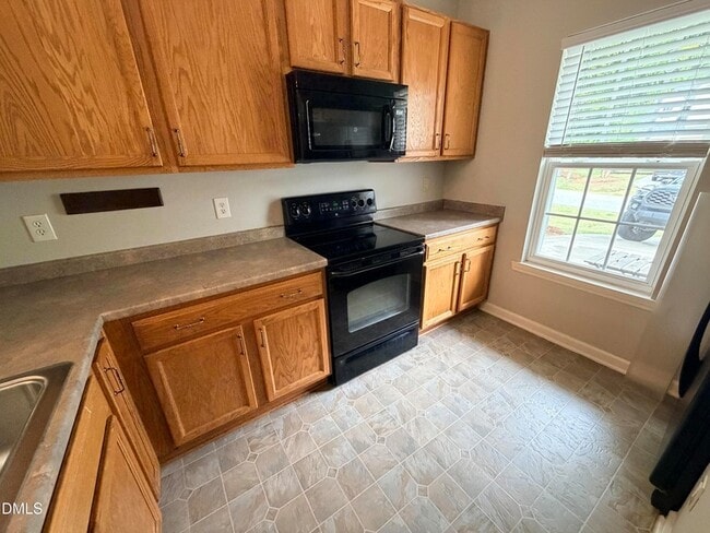 Photo - 620 Woodson Dr