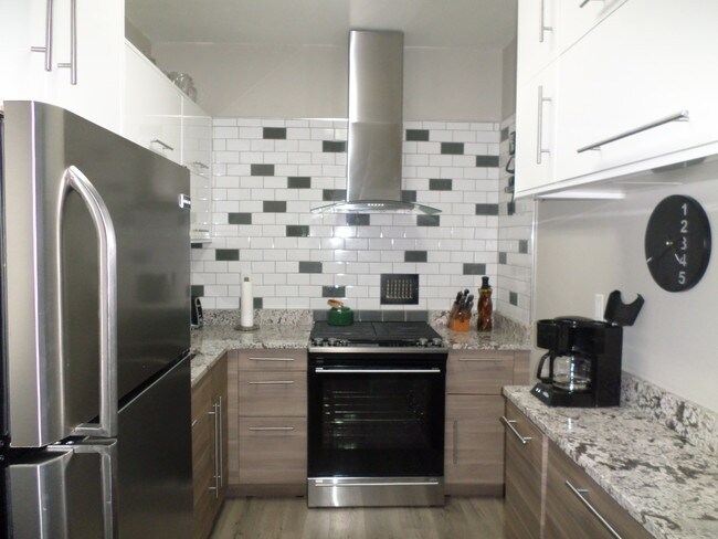 Photo - 2939 Van Ness St NW