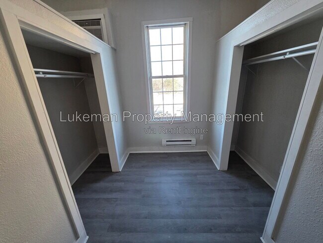 Photo - 1338 Portage Street
