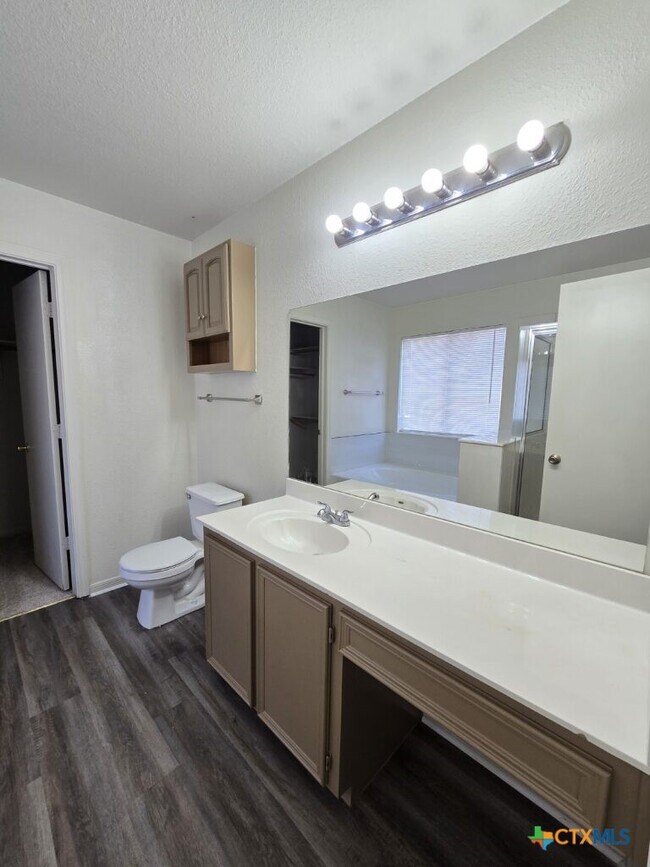 Photo - 4407 Paintbrush Dr