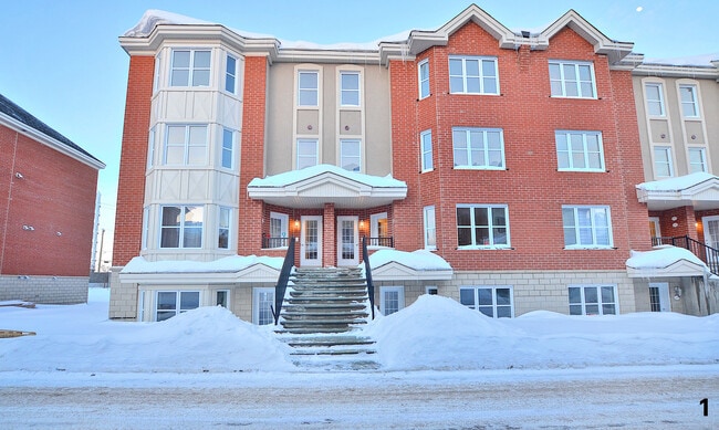 Photo - 1611 Av. de la Gare