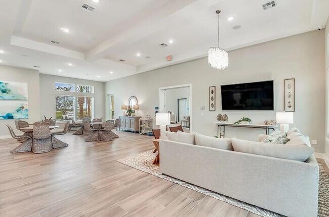 Photo - 3301 Gulf Fwy Unidad b2