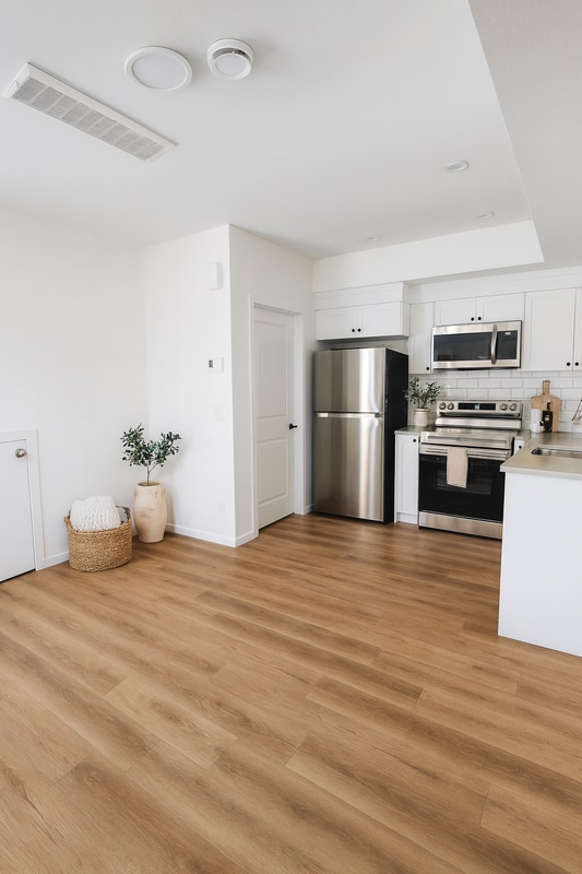 Building Photo - 4253 Kinglet Dr NW