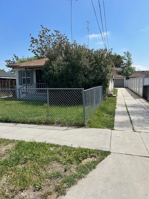 Photo - 326 S Buena Vista St