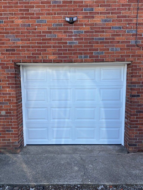 Photo - 633 American St