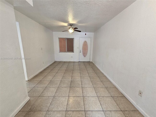Photo - 2330 NW 11th St Unit 15