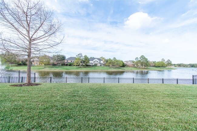 Building Photo - 2026 Arbor Cove