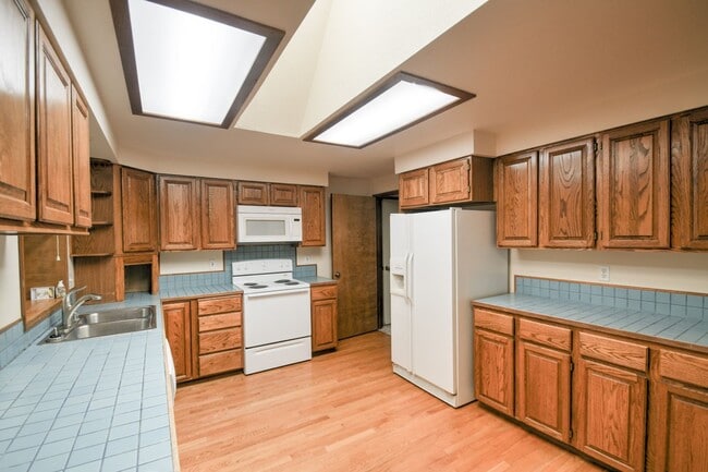 Photo - Rent 3 bed property for $2750 per month