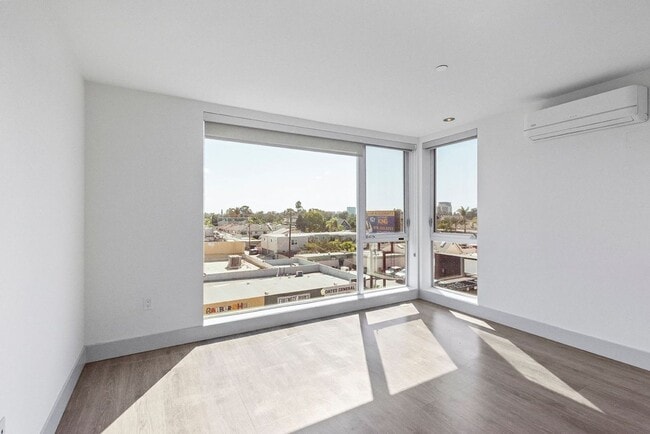 Photo - Eitol Towers