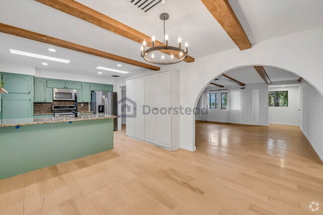 Building Photo - 5368 Calatrana Dr Rental