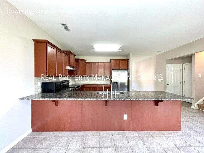Photo - 2309 Marthas Ridge Dr