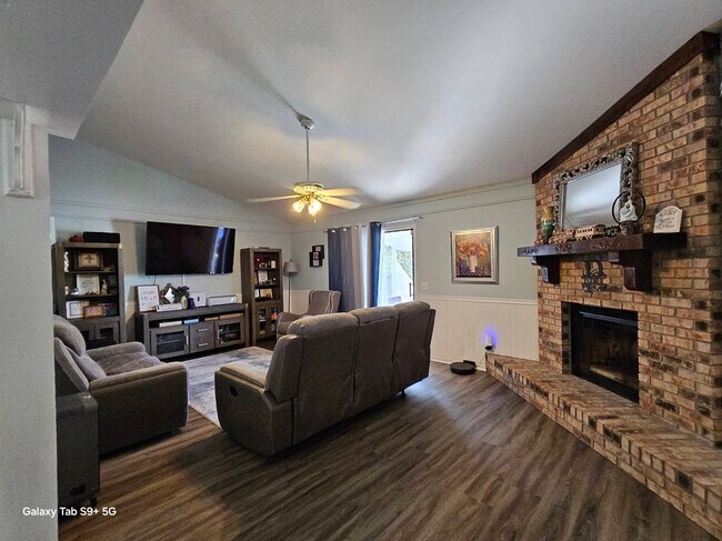 Photo - 7628 Shadow Bay Dr