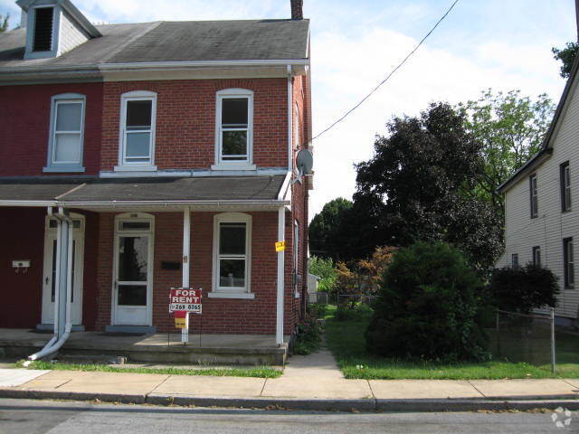 Building Photo - 430 E Guilford St Rental