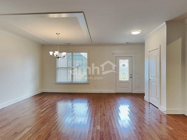 Photo - 430 Risen Star Dr