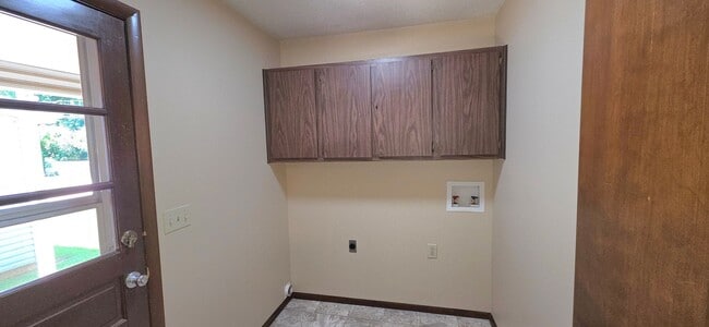 Photo - 2227 S National Ave