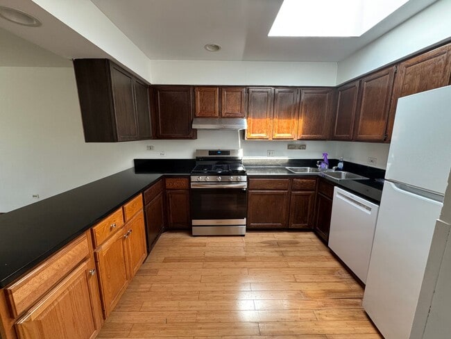 Photo - Spacious 2BR Townhome in West Ridge – 1,80... Unit 7427-3N