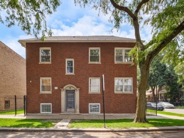 Building Photo - 923 W 85th St