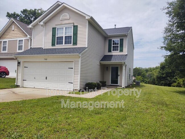 Building Photo - 7302 Woodbourne Ln