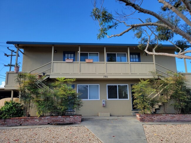 Building Photo - 791 Palma Dr Unit 791 Padre Dr #C